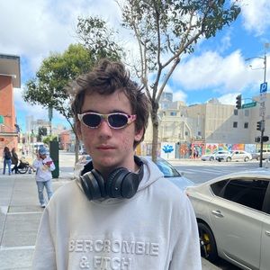 Meet your Posher, Aidan